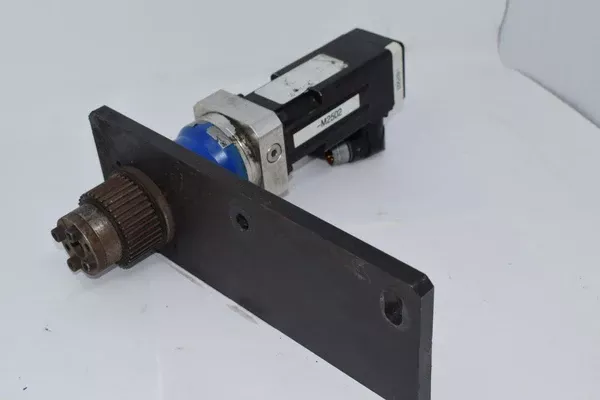 allen-bradley-servo-motor-alpha-gearbox-10-1-reducer Allen-Bradley Servo Motor, Alpha Gearbox 10:1 Reducer