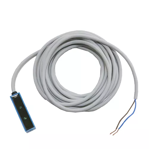 Azbil | FL2S-4J6HD-L3 | Square Proximity Switch