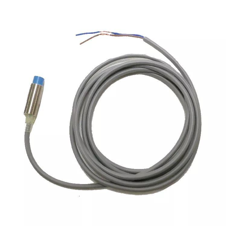 Azbil | FL7M-8J6ND | Cylindrical Proximity Switch