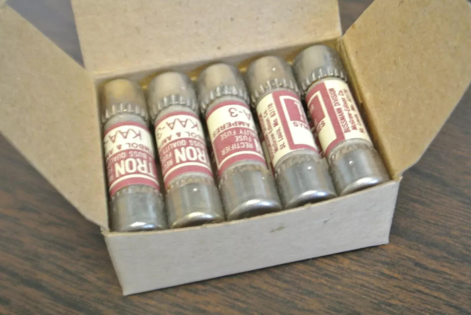 box-10-bussmann-tron-kaa3-rectifier-fuse-3a-new-surplus BOX of 10 / BUSSMANN / TRON KAA3 RECTIFIER FUSE / 3A / NEW SURPLUS