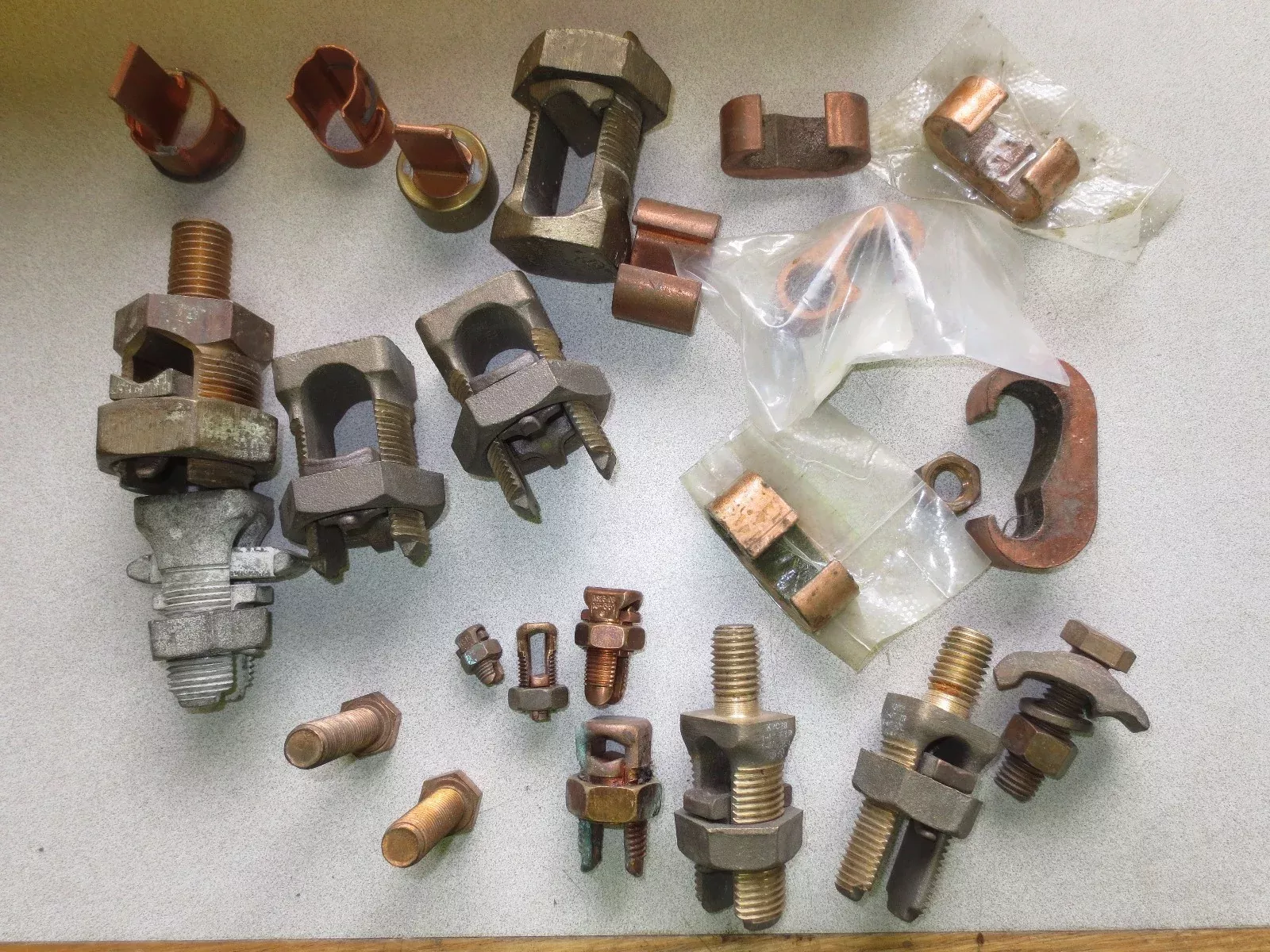 BURNDY, BLACKBURN, other SPLIT BOLT and BRONZE and COPPER CONNECTORS, HARDWARE