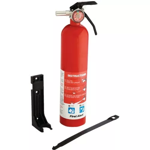 garage10-first-alert-rechargeable-garage-fire-extinguisher GARAGE10 First Alert Rechargeable Garage Fire Extinguisher