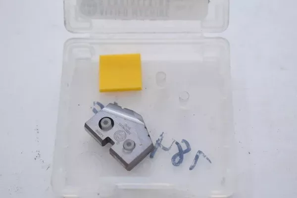 new-allied-machine-engineering-131n-0024-spade-drill-insert-0-7500-1-t NEW Allied Machine & Engineering 131N-0024 Spade Drill Insert 0.7500'' #1 T-A