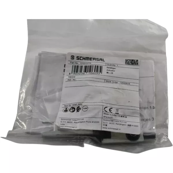 new-schmersal-131013775-tzco-actuator-key-straight-moveable-guards NEW Schmersal 131013775 TZCO Actuator Key Straight Moveable Guards