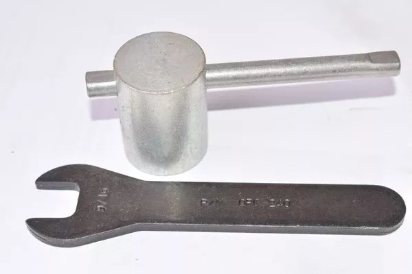 NEW TWECO P/N: QRC-240 Wrench Accessory Kit