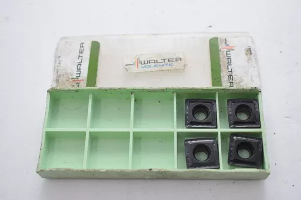 Pack of 4 NEW Walter P4840P-7R-E57 Grade-WKP35S Carbide Insert Drill