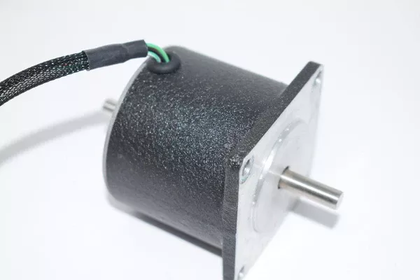Rapidsyn Stepper Motor 23D-6112Q 20VDC 1 Amp