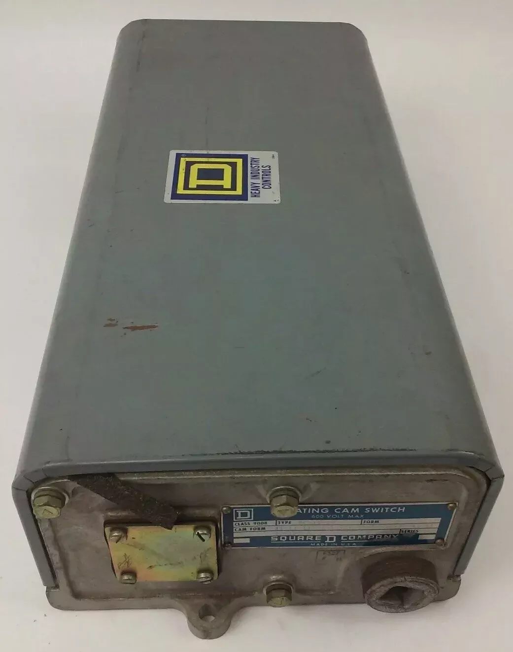 square-d-rotating-cam-limit-switch-class-9008-type-rc-114aw-ser-fol-2-600v SQUARE D ROTATING CAM LIMIT SWITCH CLASS 9008, TYPE RC-114AW, SER. FOL-2, 600V