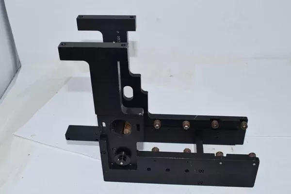 Ultratech Stepper 1052-671200 G AUTOLOAD ARM 3'' Part